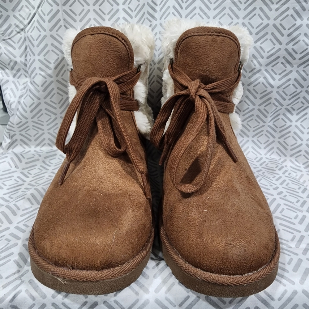Makalu Cozy Brown Women's Boots